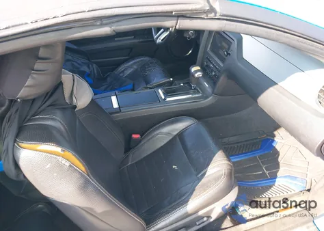 2011 Ford Mustang V6 Premium z USA, uszkodzony, nr VIN 1ZVBP8EM1B5100724